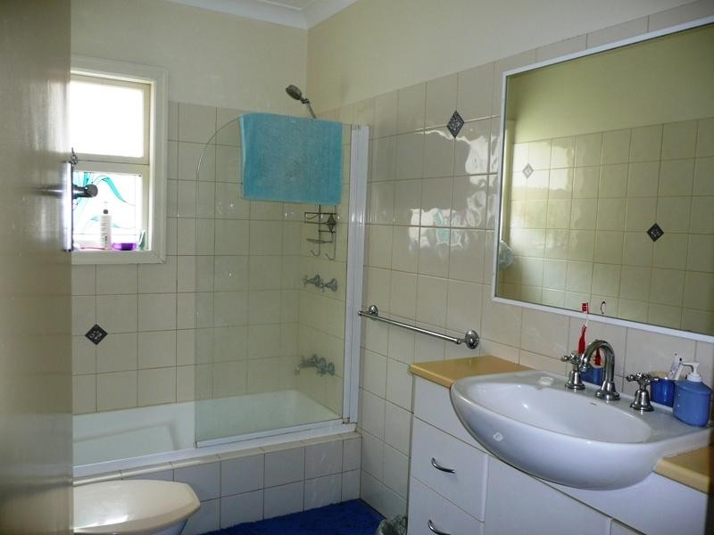 67 Canopus Street, Coorparoo QLD 4151