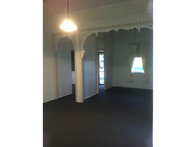 95 Old Cleveland Road, Coorparoo QLD 4151