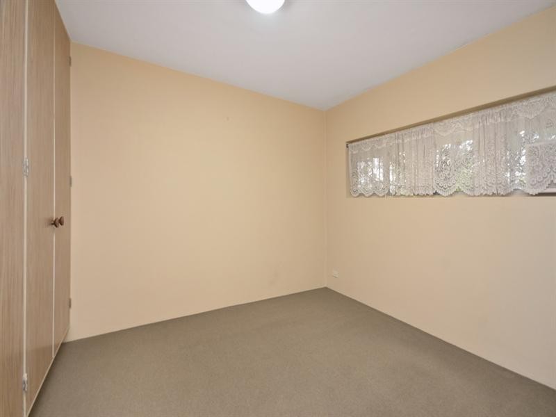 2/67 McLay Street, Coorparoo QLD 4151