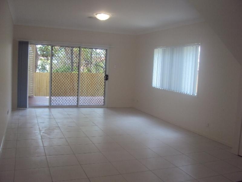 3/40 Vine Street, Greenslopes QLD 4120