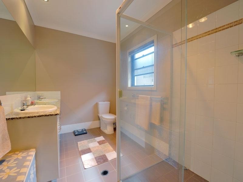 40 Meridian Street, Coorparoo QLD 4151