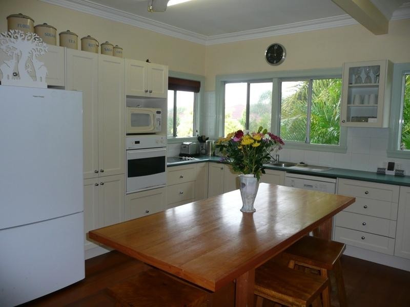 95 Solar Street, Coorparoo QLD 4151