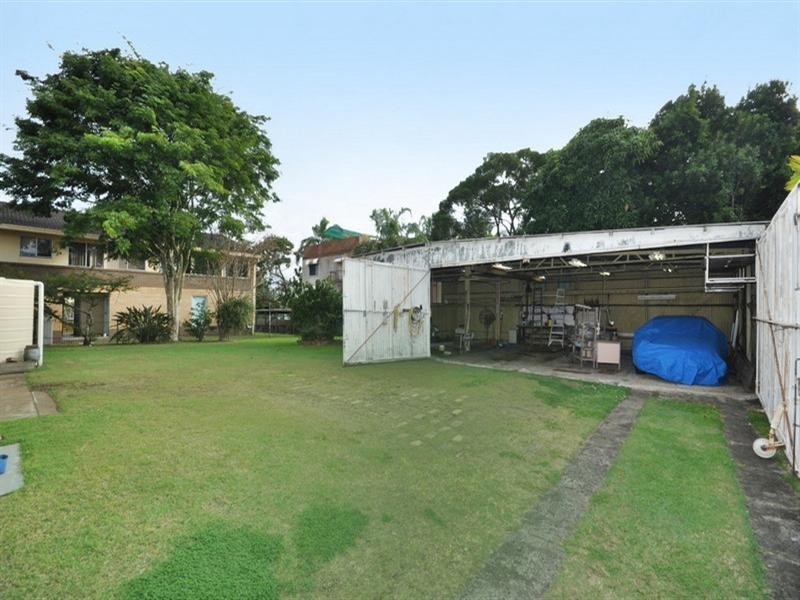 25 Galway Street, Greenslopes QLD 4120