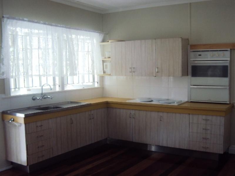 14 Procyon Street, Coorparoo QLD 4151