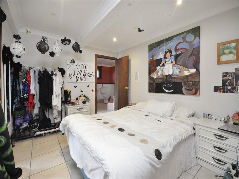 7 Daly Street, Camp Hill QLD 4152