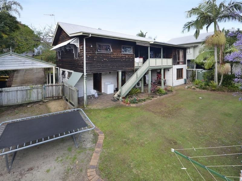 7 Daly Street, Camp Hill QLD 4152