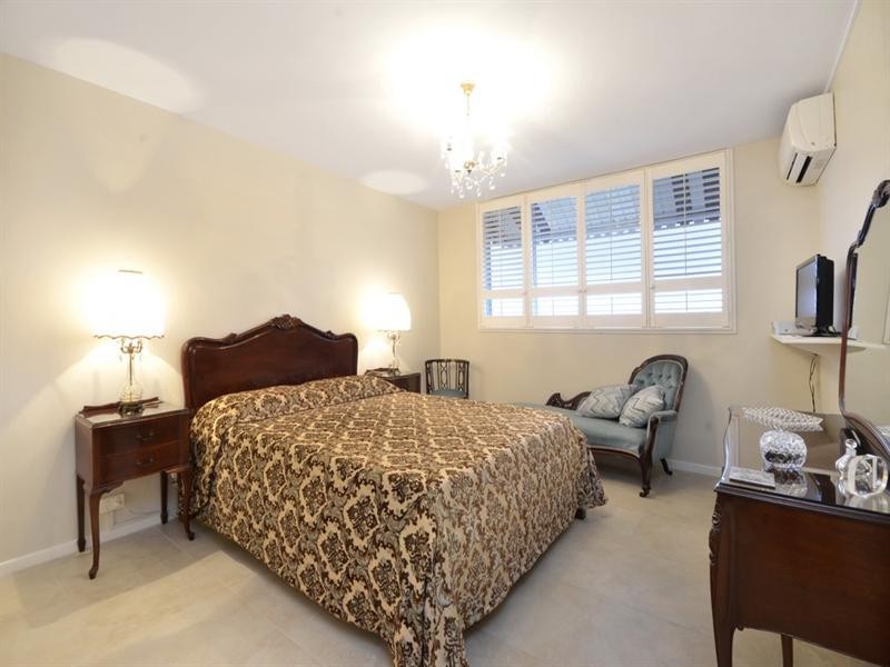 8/61 Rialto Street, Coorparoo QLD 4151