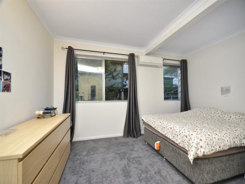 40 Crucis Street, Coorparoo QLD 4151