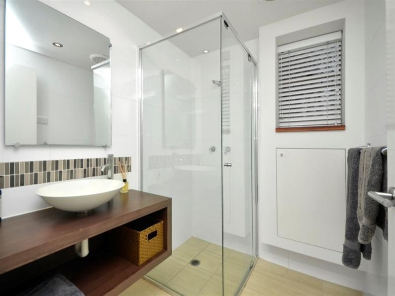 144 Sapphire Street, Holland Park QLD 4121