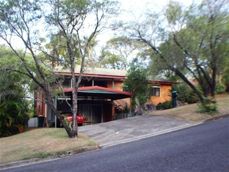 37 Burchell Street, Carina QLD 4152