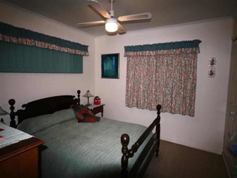 37 Burchell Street, Carina QLD 4152