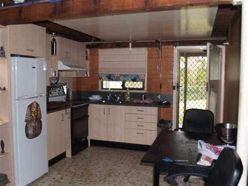 37 Burchell Street, Carina QLD 4152