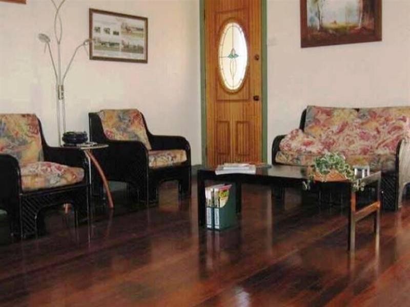 1 Blackwood Avenue, Cannon Hill QLD 4170