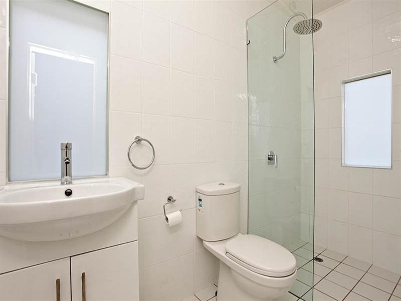 East Brisbane QLD 4169