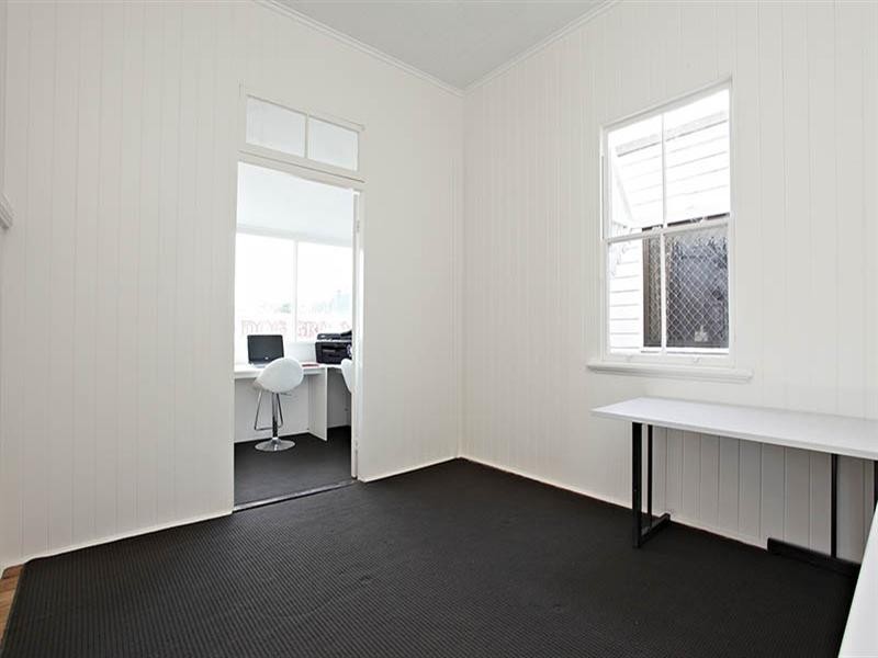 East Brisbane QLD 4169