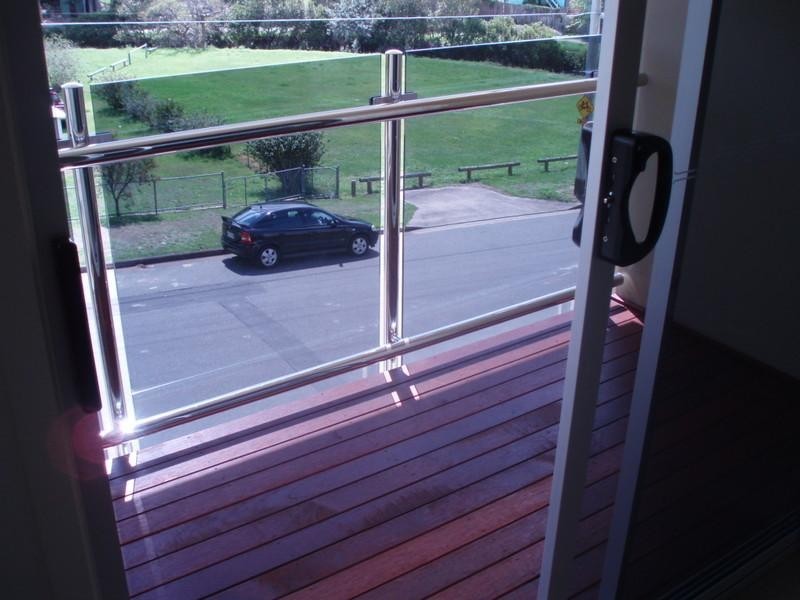 39 Barnes Avenue, Coorparoo QLD 4151