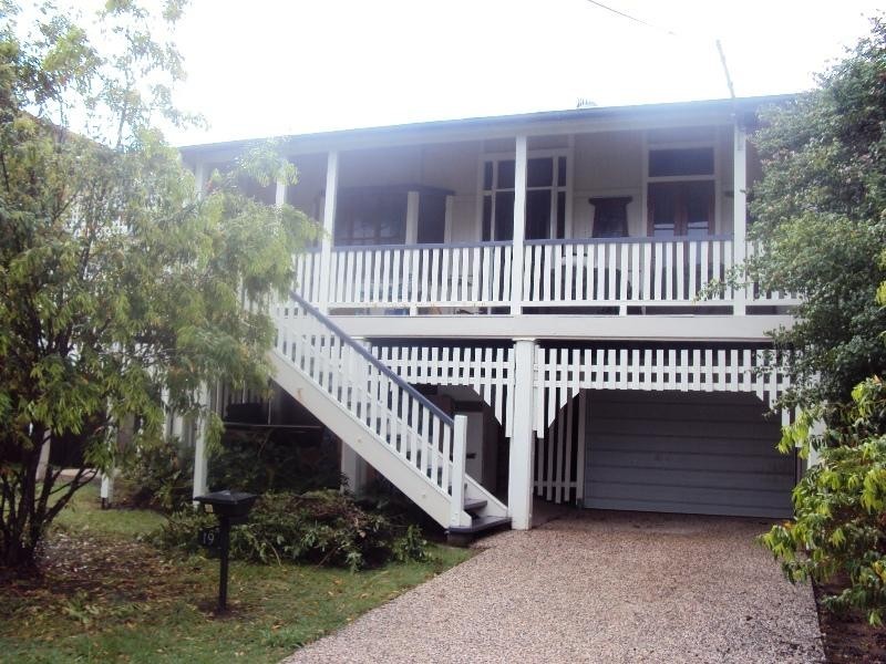 19 Haig Street, Coorparoo QLD 4151