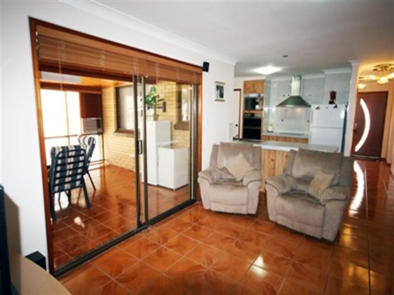 5 Rembrandt Street, Carina QLD 4152