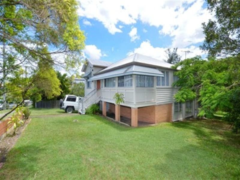 49 Bunya Street, Greenslopes QLD 4120