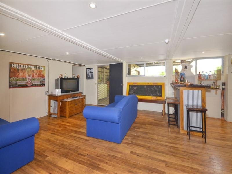 28 Banbury Street, Carina QLD 4152