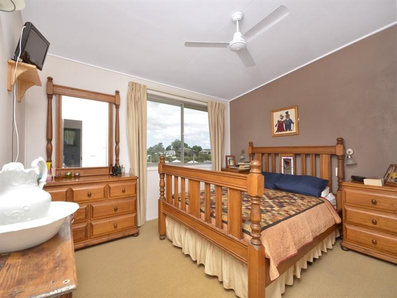 28 Banbury Street, Carina QLD 4152