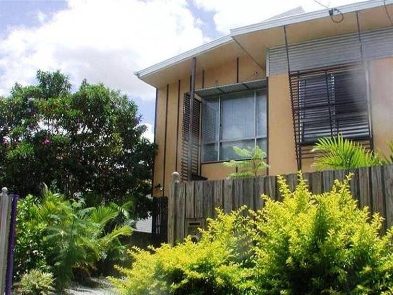 9 Torwood Street, Auchenflower QLD 4066