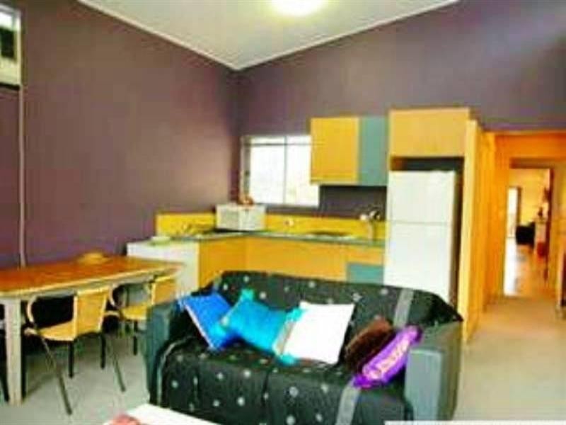 9 Torwood Street, Auchenflower QLD 4066