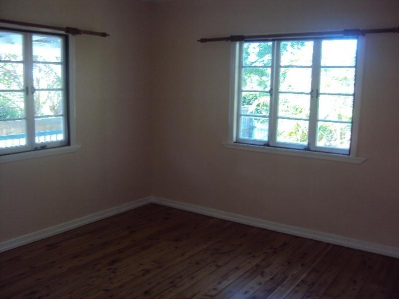 90 Solar Street, Coorparoo QLD 4151