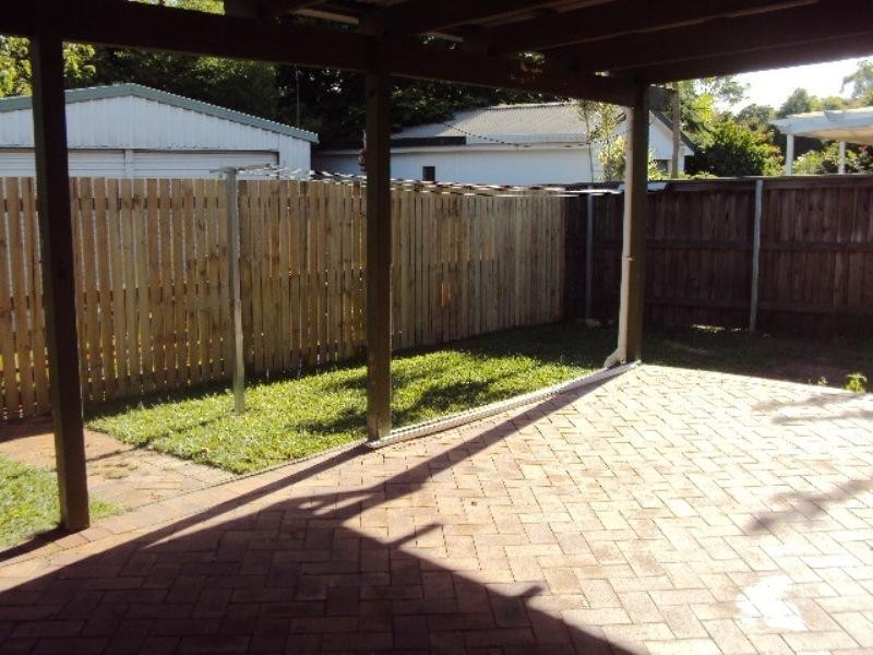 90 Solar Street, Coorparoo QLD 4151