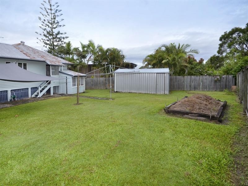 49 Amethyst Street, Holland Park QLD 4121