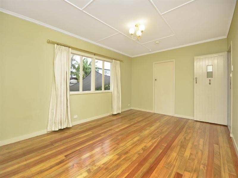 49 Amethyst Street, Holland Park QLD 4121