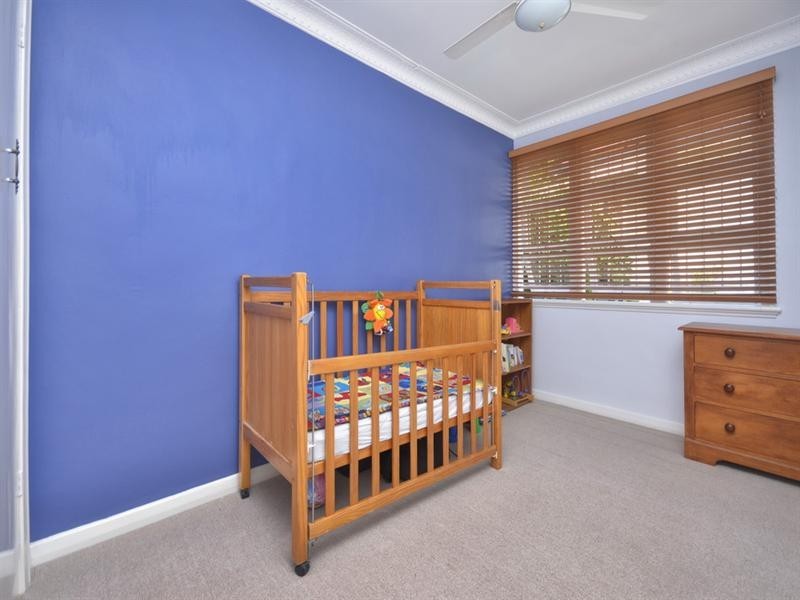 52 Coonara Street, Holland Park QLD 4121