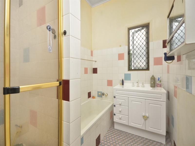 120 Eyre Street, Mount Gravatt East QLD 4122