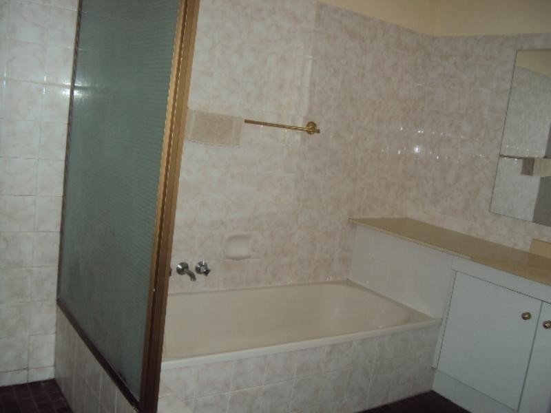 52 Thomas Street, Camp Hill QLD 4152