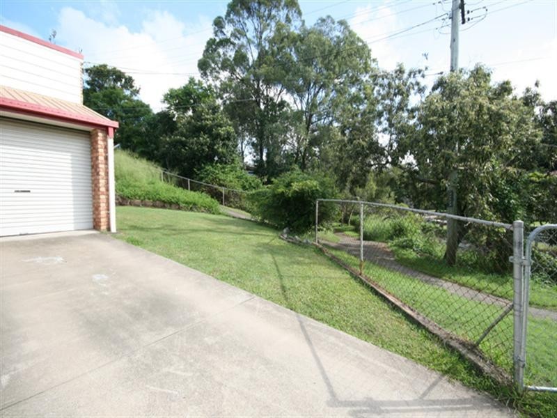 43 Burchell Street, Carina QLD 4152