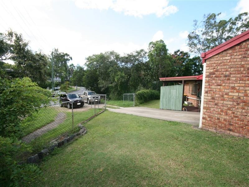 43 Burchell Street, Carina QLD 4152
