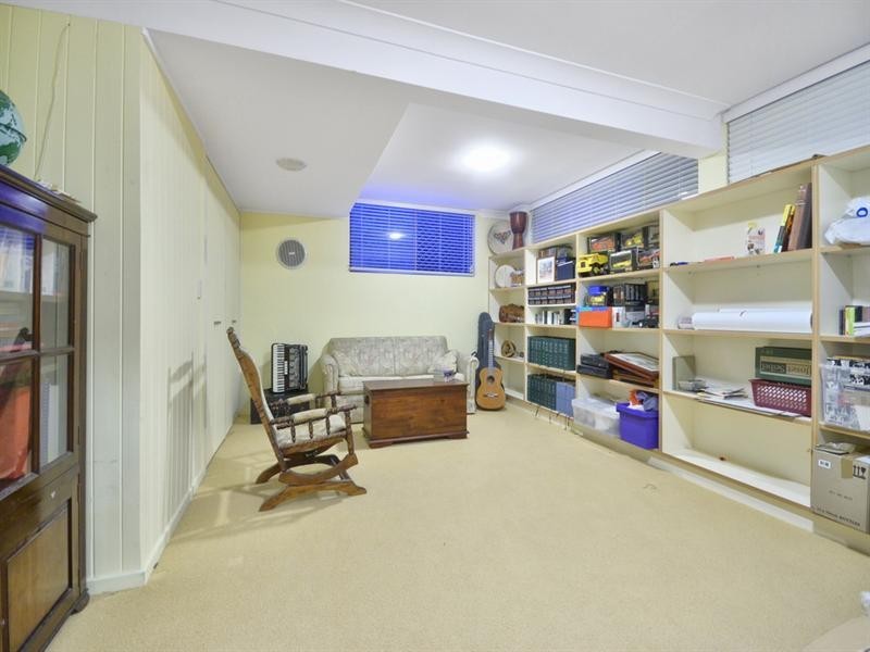 22 Lade Street, Coorparoo QLD 4151