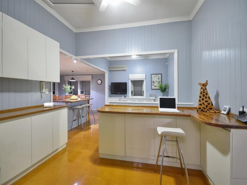 22 Lade Street, Coorparoo QLD 4151