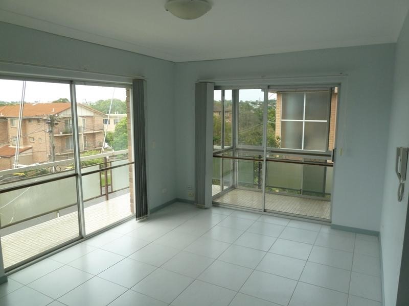 4/15 Weston Street, Coorparoo QLD 4151