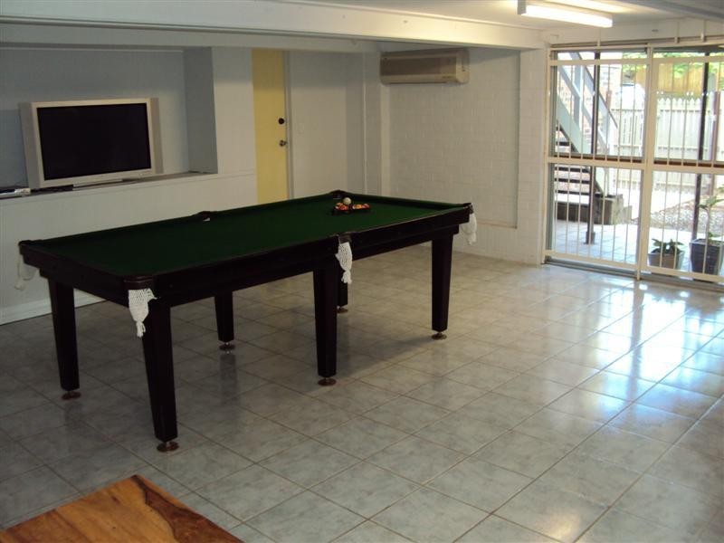 8 Sydney Avenue, Camp Hill QLD 4152