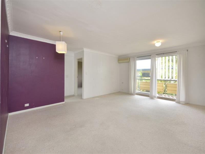 6/24 Raby Road, Coorparoo QLD 4151