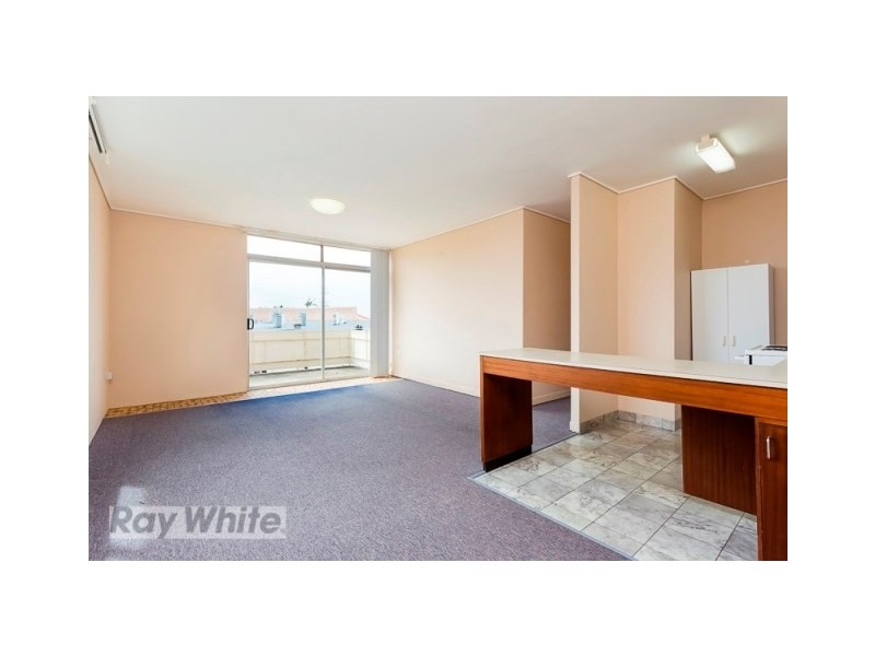 9/387 Cavendish Road, Coorparoo QLD 4151