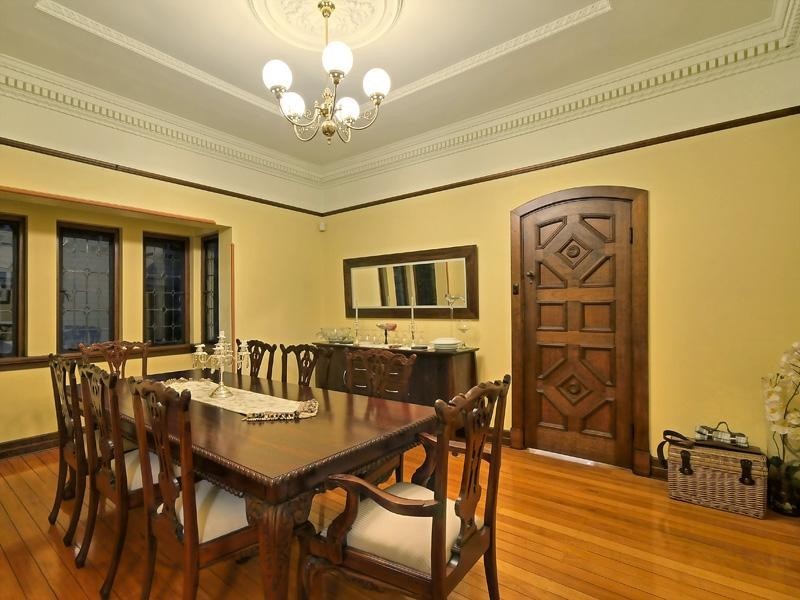 357 Cavendish Road, Coorparoo QLD 4151