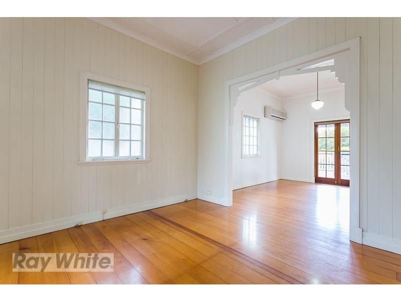 45 Headfort Street, Greenslopes QLD 4120