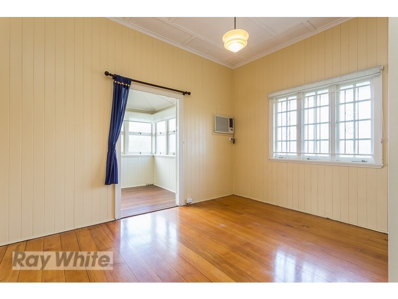 45 Headfort Street, Greenslopes QLD 4120