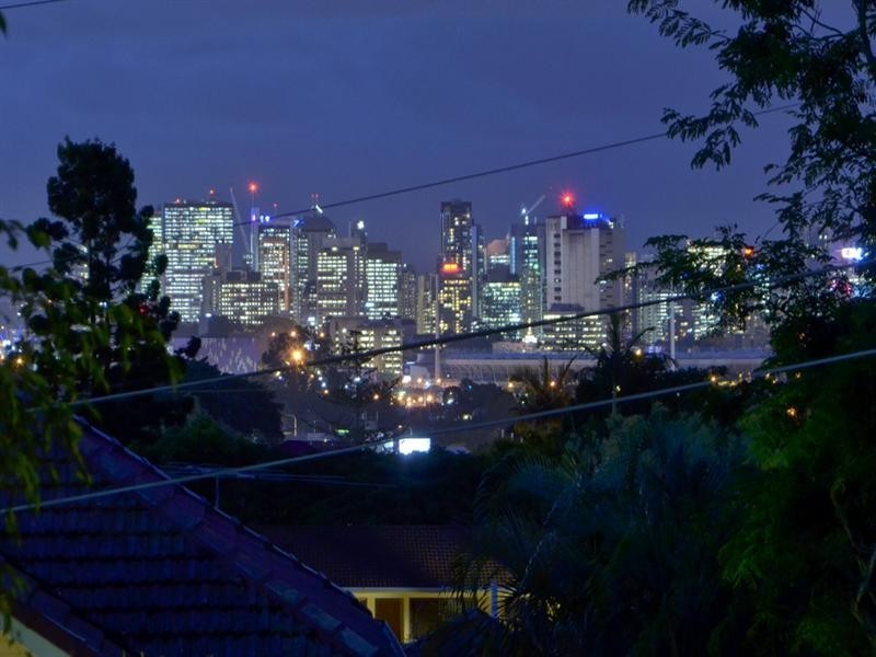 17 Curd Street, Greenslopes QLD 4120