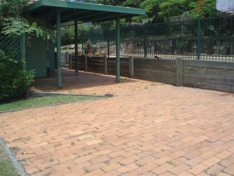 29 Kanumbra Street, Coorparoo QLD 4151