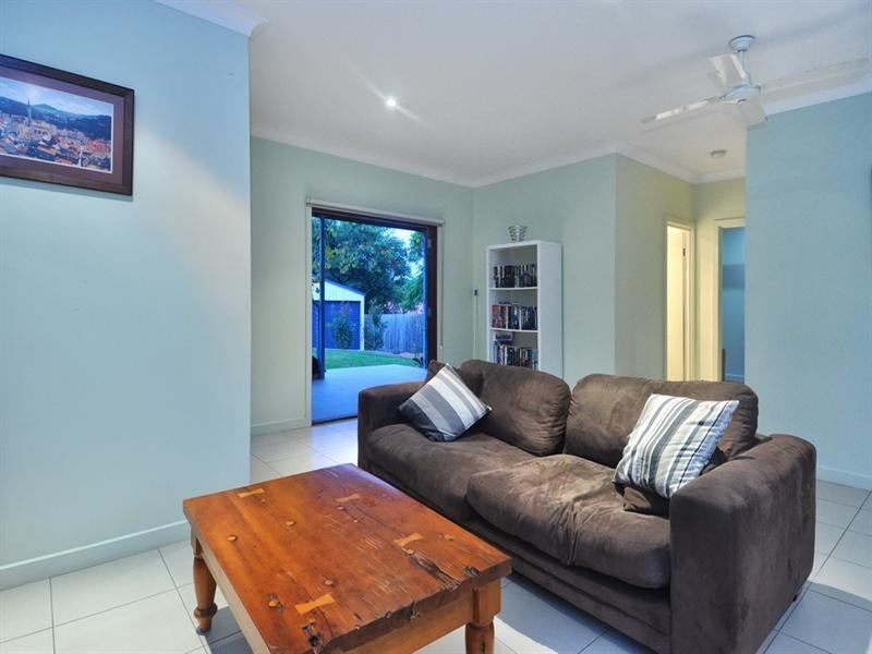 20 Hendren Street, Carina QLD 4152