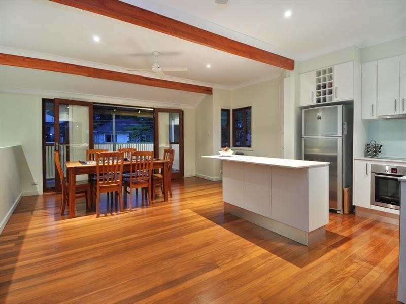 20 Hendren Street, Carina QLD 4152