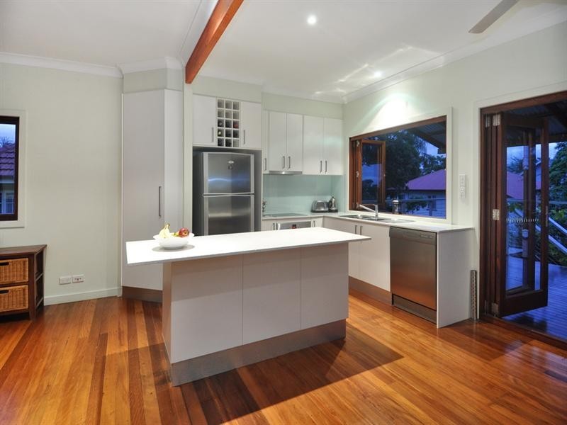 20 Hendren Street, Carina QLD 4152